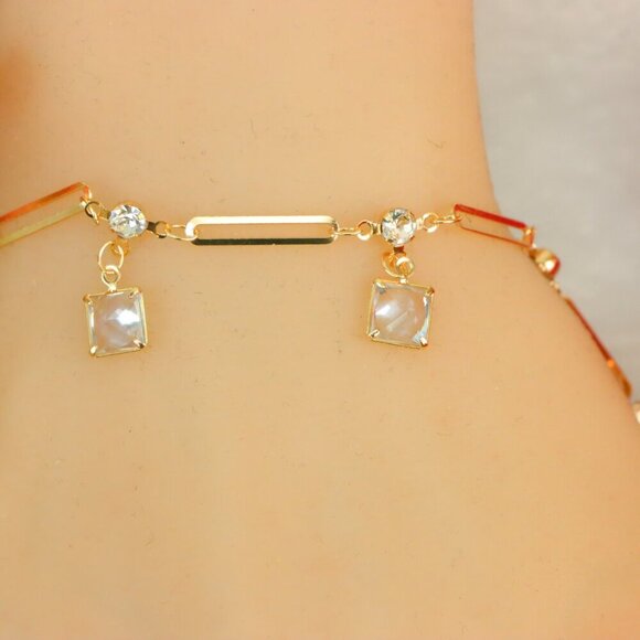 "New Beautiful Design Bracelet for Women/Girls, Gift, B823 - Picture 2 of 9